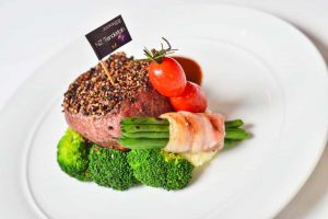 Món bít tết nhà hàng Jacksons Steakhouse - Nhà hàng Hà Nội Món bít tết nhà hàng Jacksons Steakhouse - Nhà hàng Hà Nội