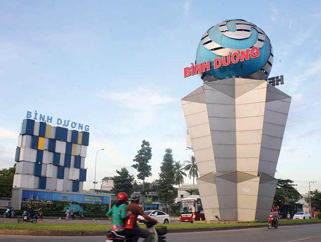 Bình Đựng Nước Trái Cây Gía Rẻ Bình Dương