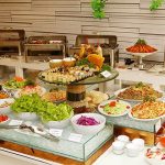 Tổng hợp giá kệ trưng bày thức ăn buffet giá rẻ hiện nay
