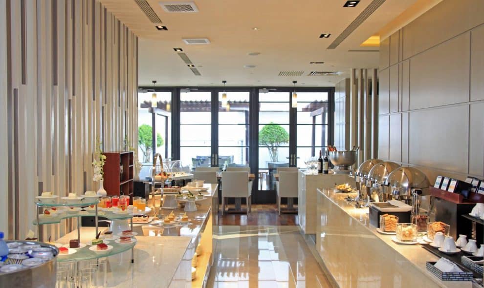 La Brasserie – Hotel Nikko Saigon