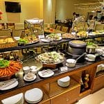 Top 6 nhà hàng buffet cao cấp, view đẹp tại khách sạn Sài Gòn, dụng cụ tiệc buffet giá rẻ