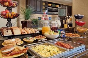 Khay hâm thức ăn buffet giá rẻ